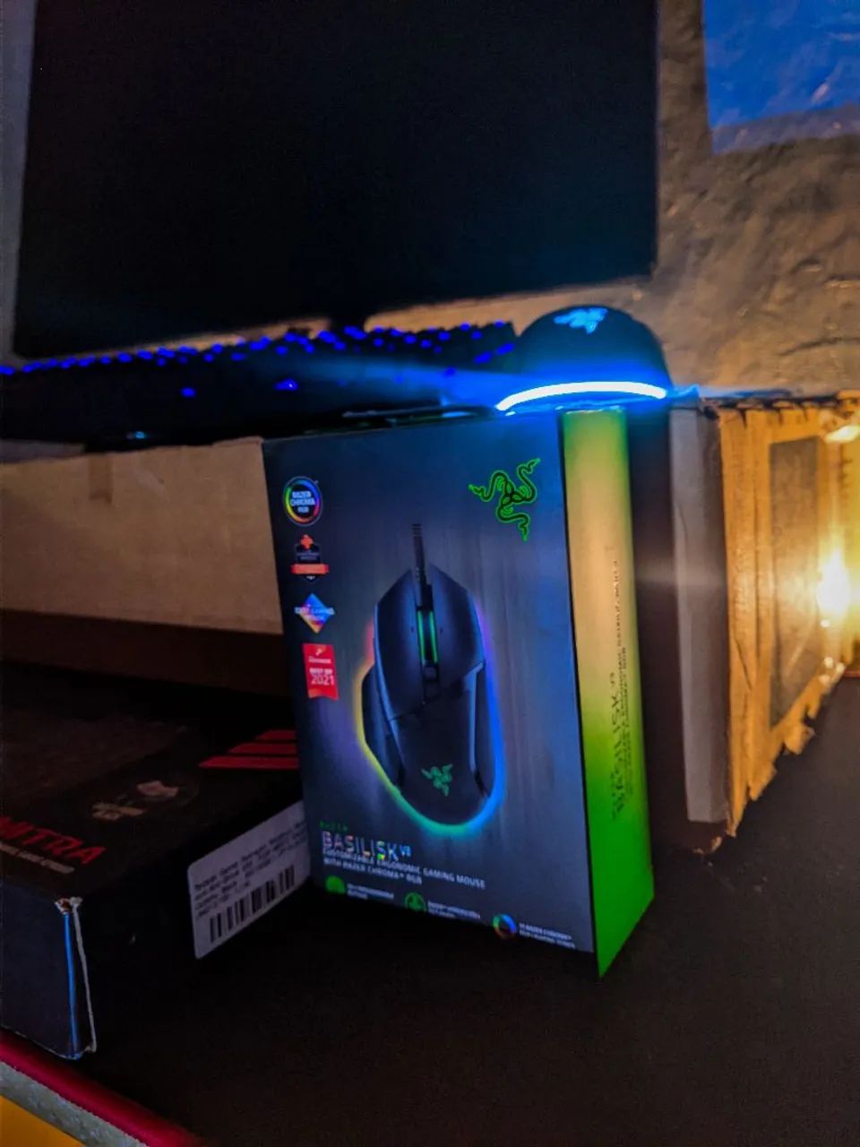 Monitor LG ultragear, mouse Razer e teclado redragon - Foto 5