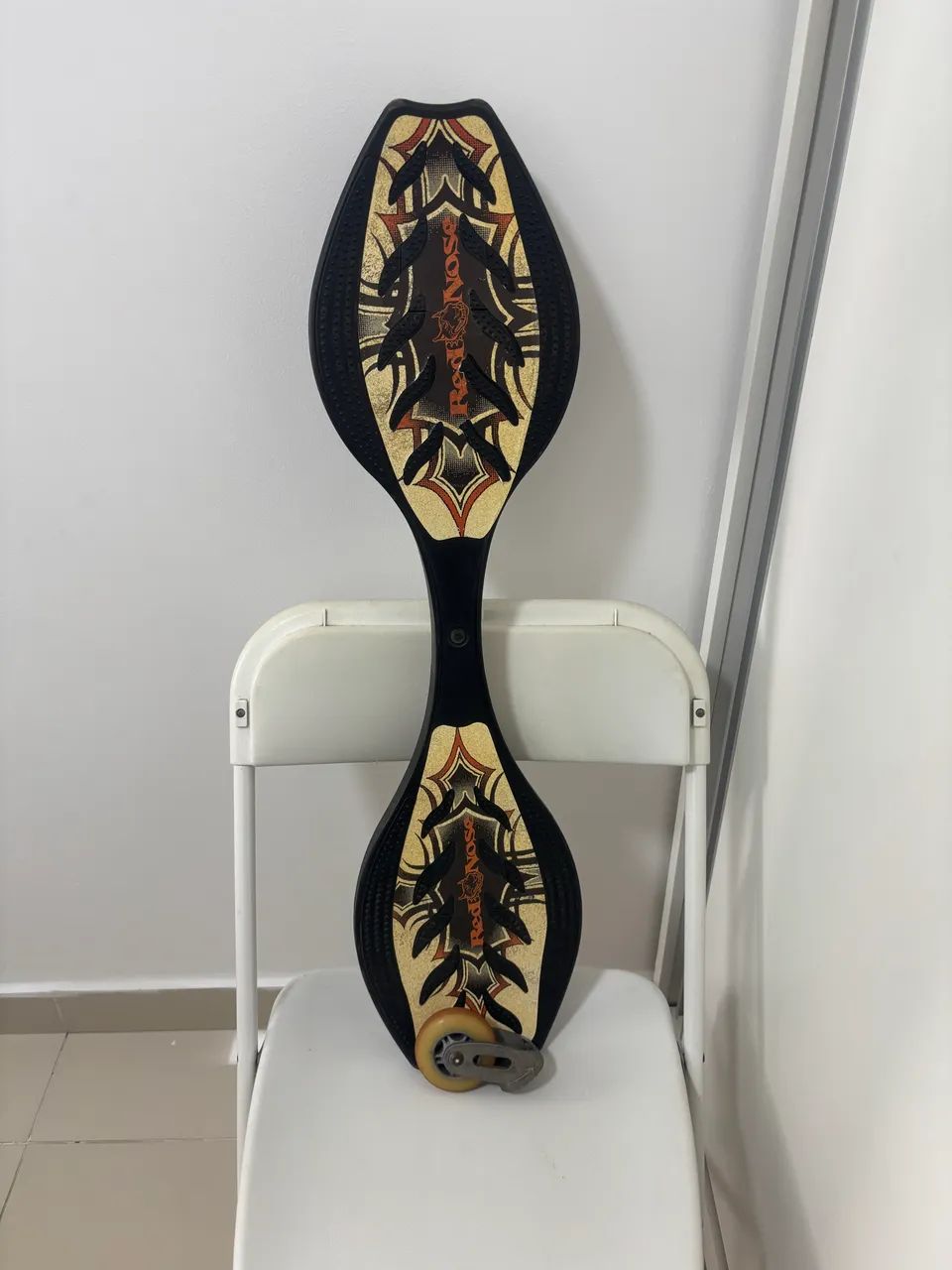 Waveboard red nose