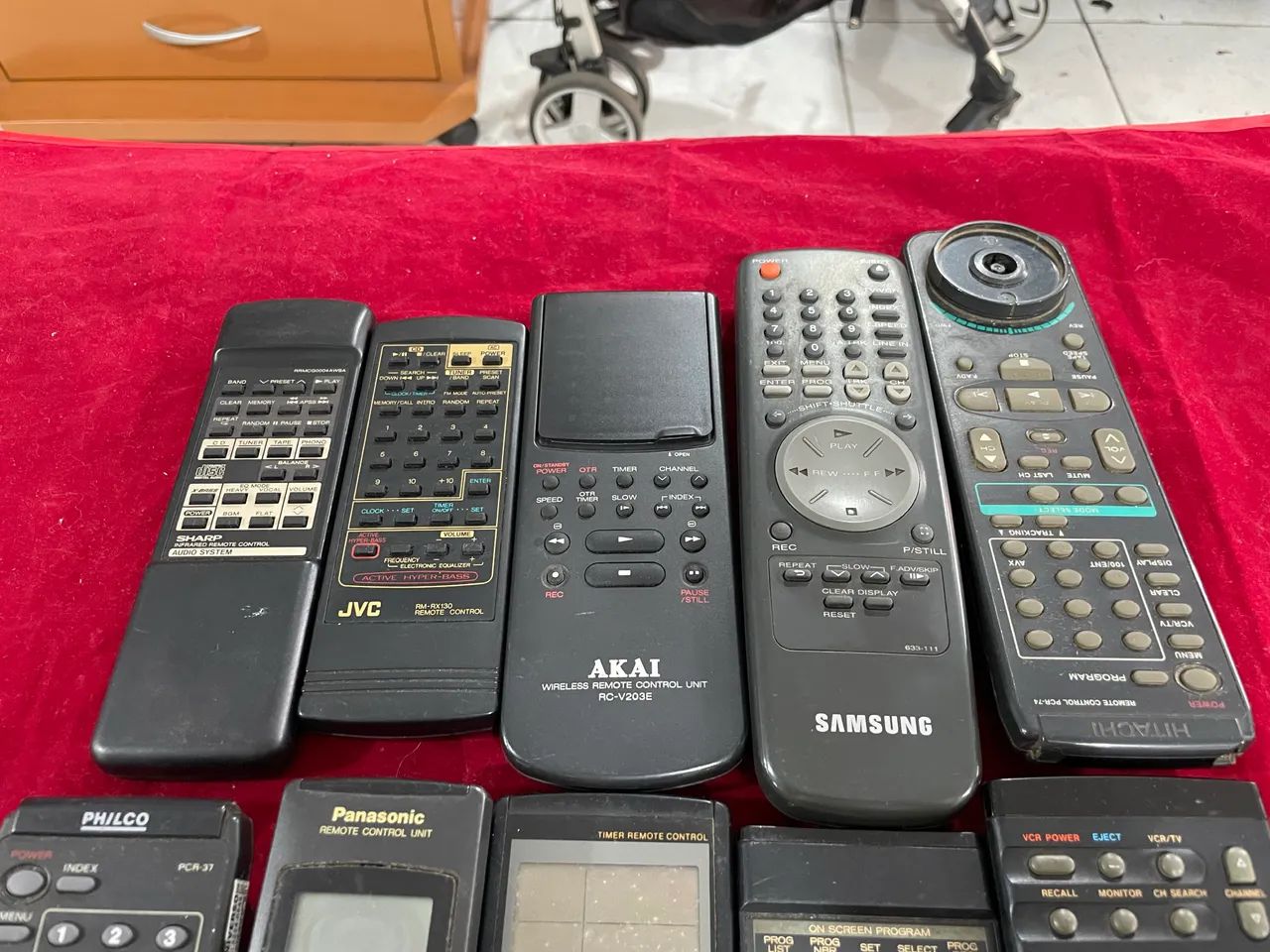 Lote 10 Controles de Televisores  - Foto 3