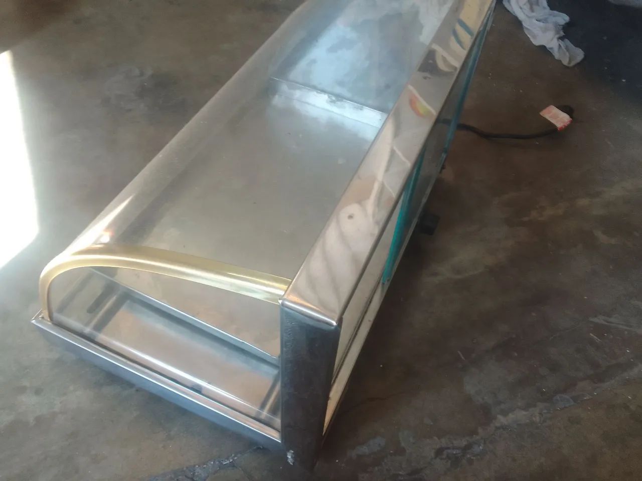 Vende-se estufa quente em excelente estado  - Foto 3