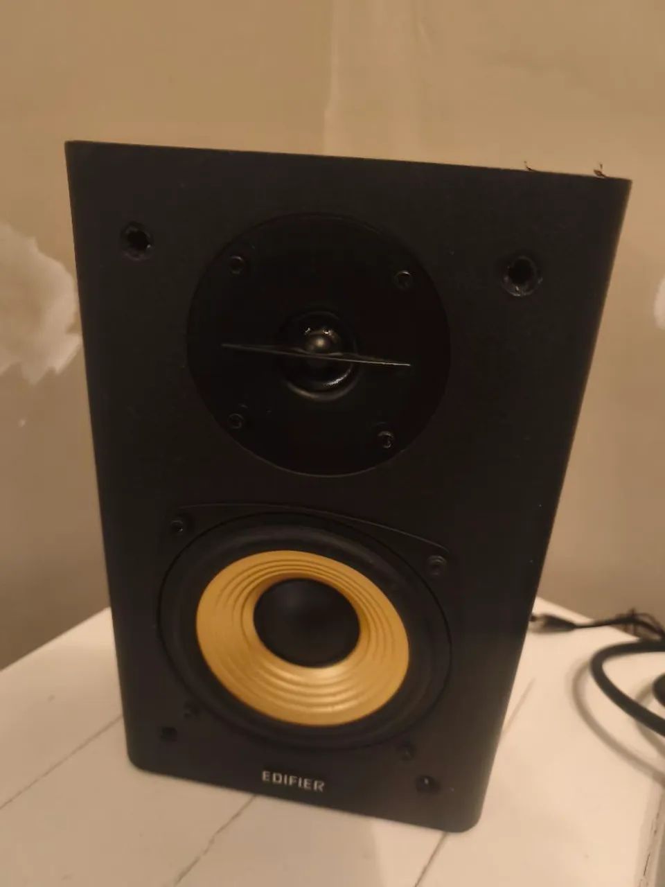 Caixas de Som Edifier R1000T4