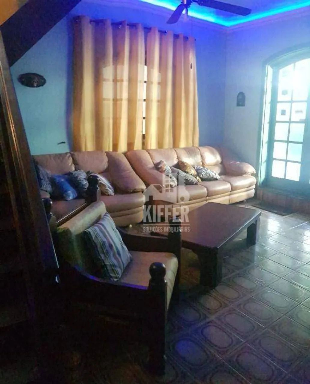 Pousada à Venda em Arraial do Cabo  Centro, 10 Suítes - Foto 4