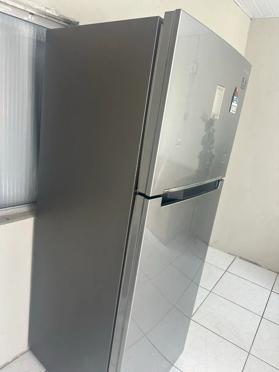 Geladeira com defeito  - Foto 3