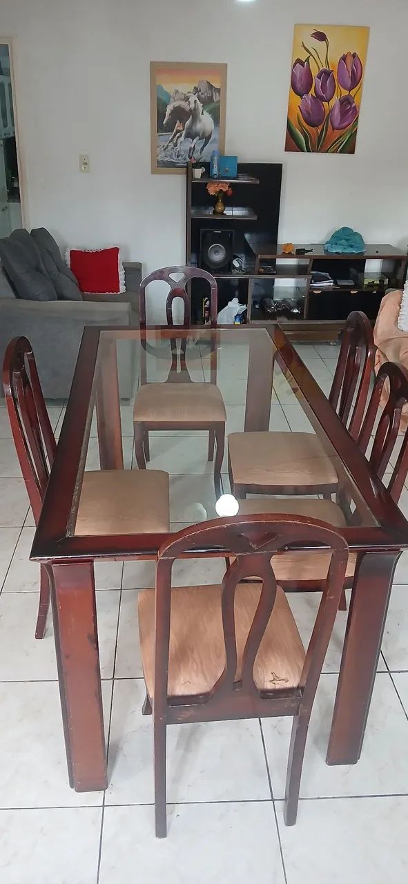 Mesa de Vidro 6 cadeiras 