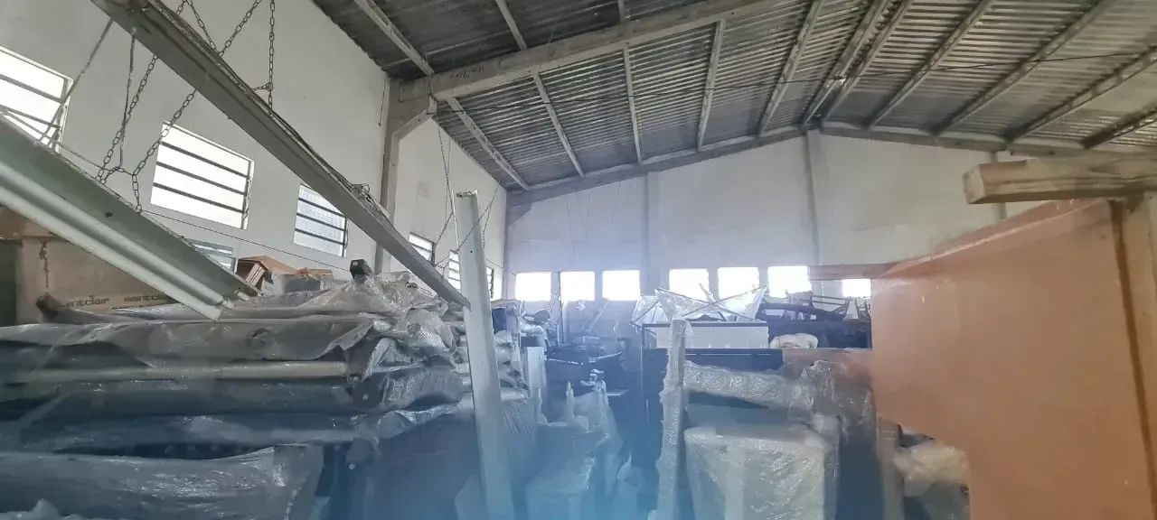 VENDO GALPÃO OLARIA 635 m2 - Foto 3