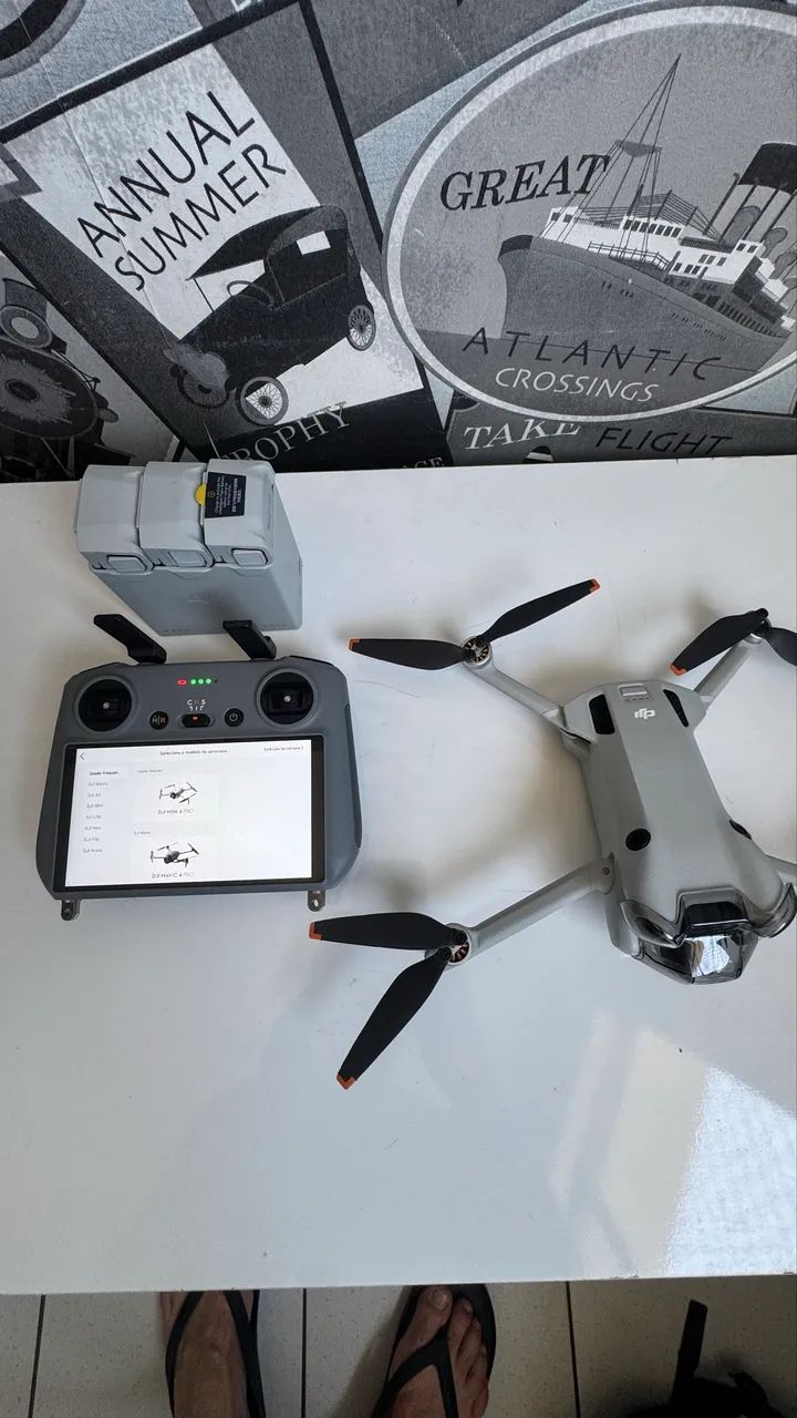 Drone DJI MINI 4 PRO COMBO RC 2 FLY MORE