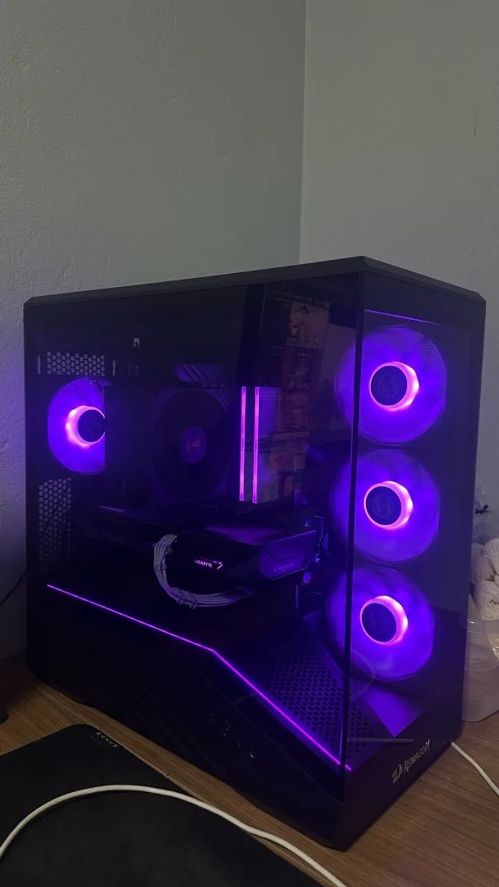PC GAMER 9060xt 16gb 5500x3d