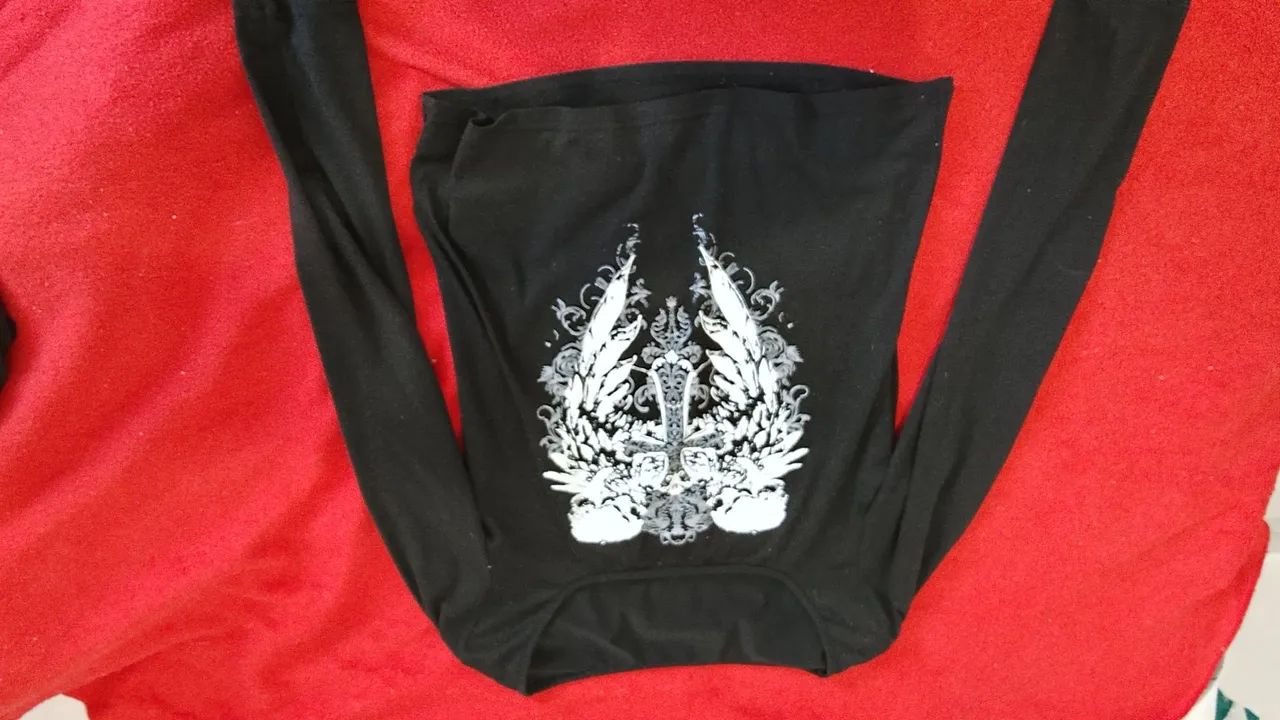 Kit blusas góticas - Foto 3