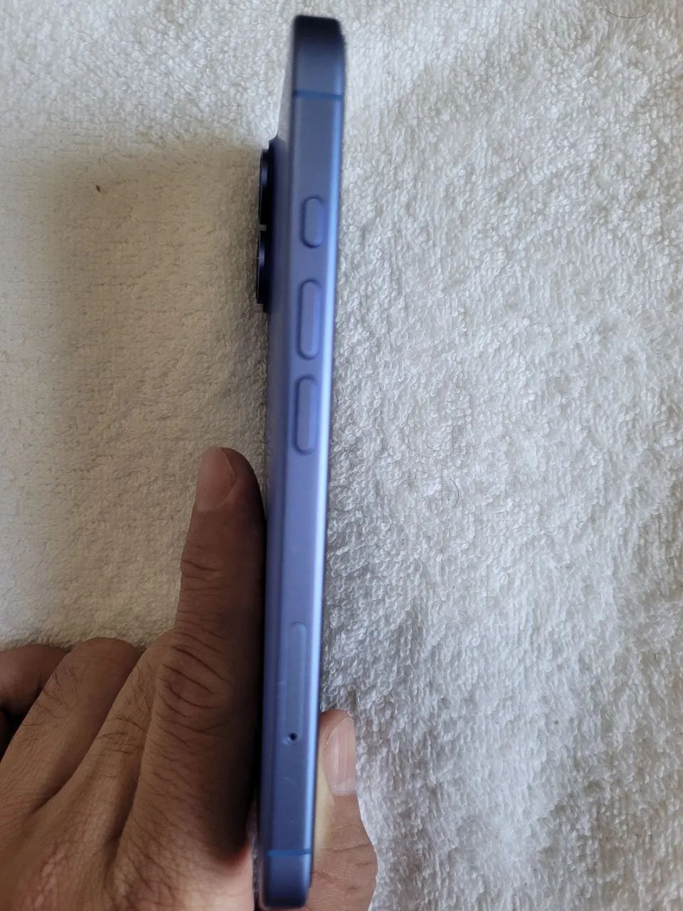 Vendo Iphone 16, 128G, impecável  - Foto 2