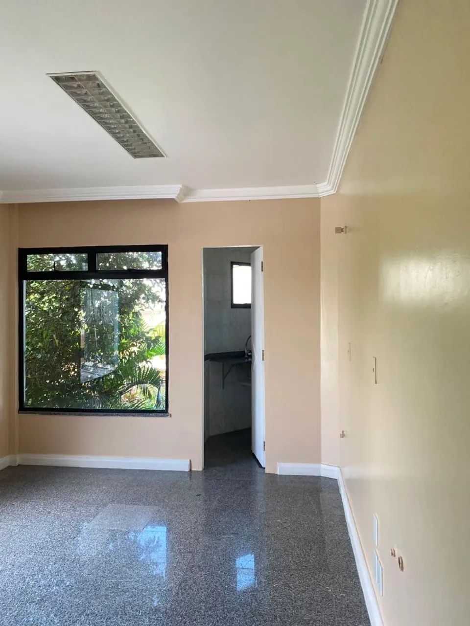 Ponto comercial para clínicas,escritos e vários tipos de negócios. Centro. - Foto 4