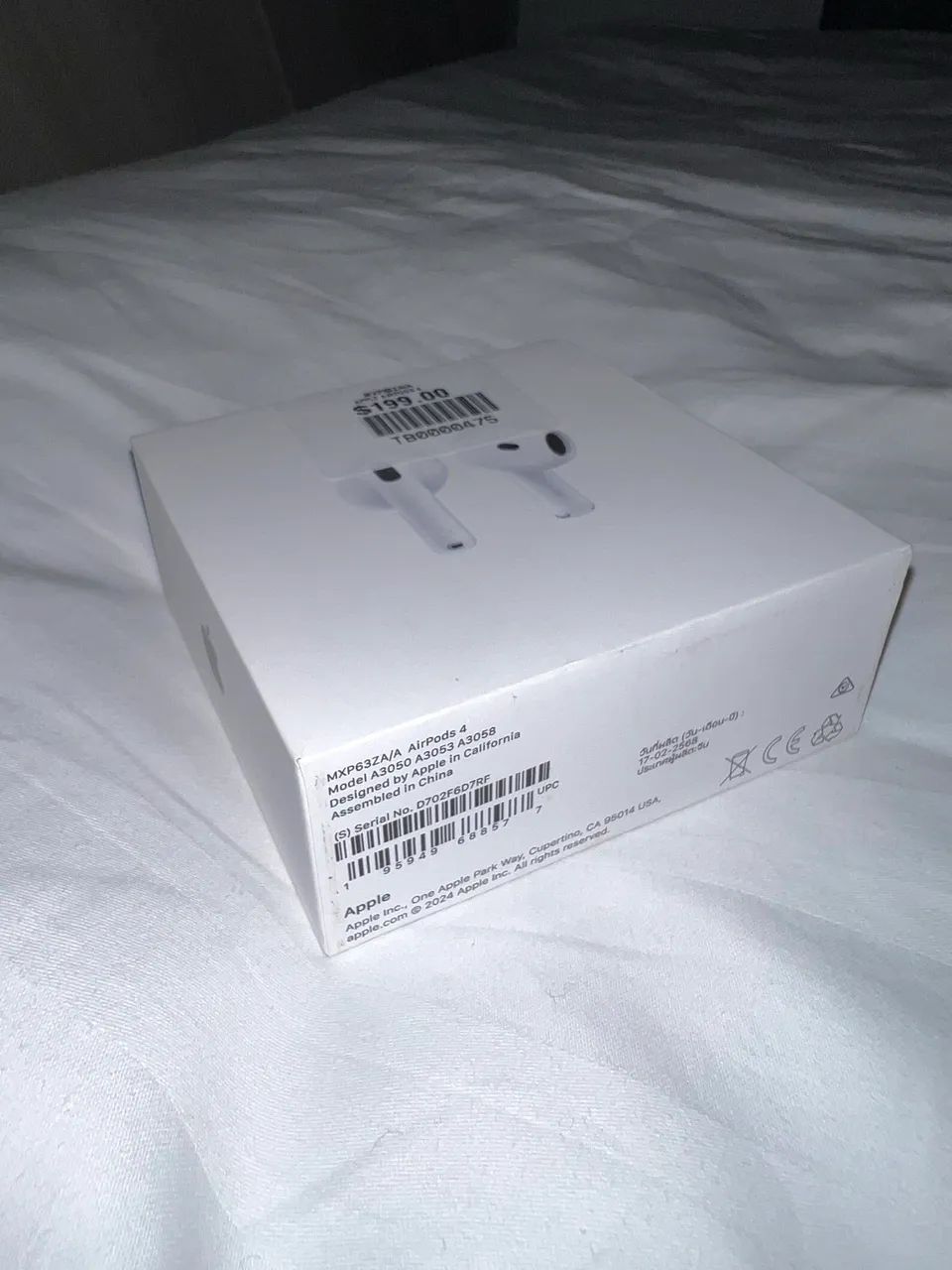 Apple AirPods 4