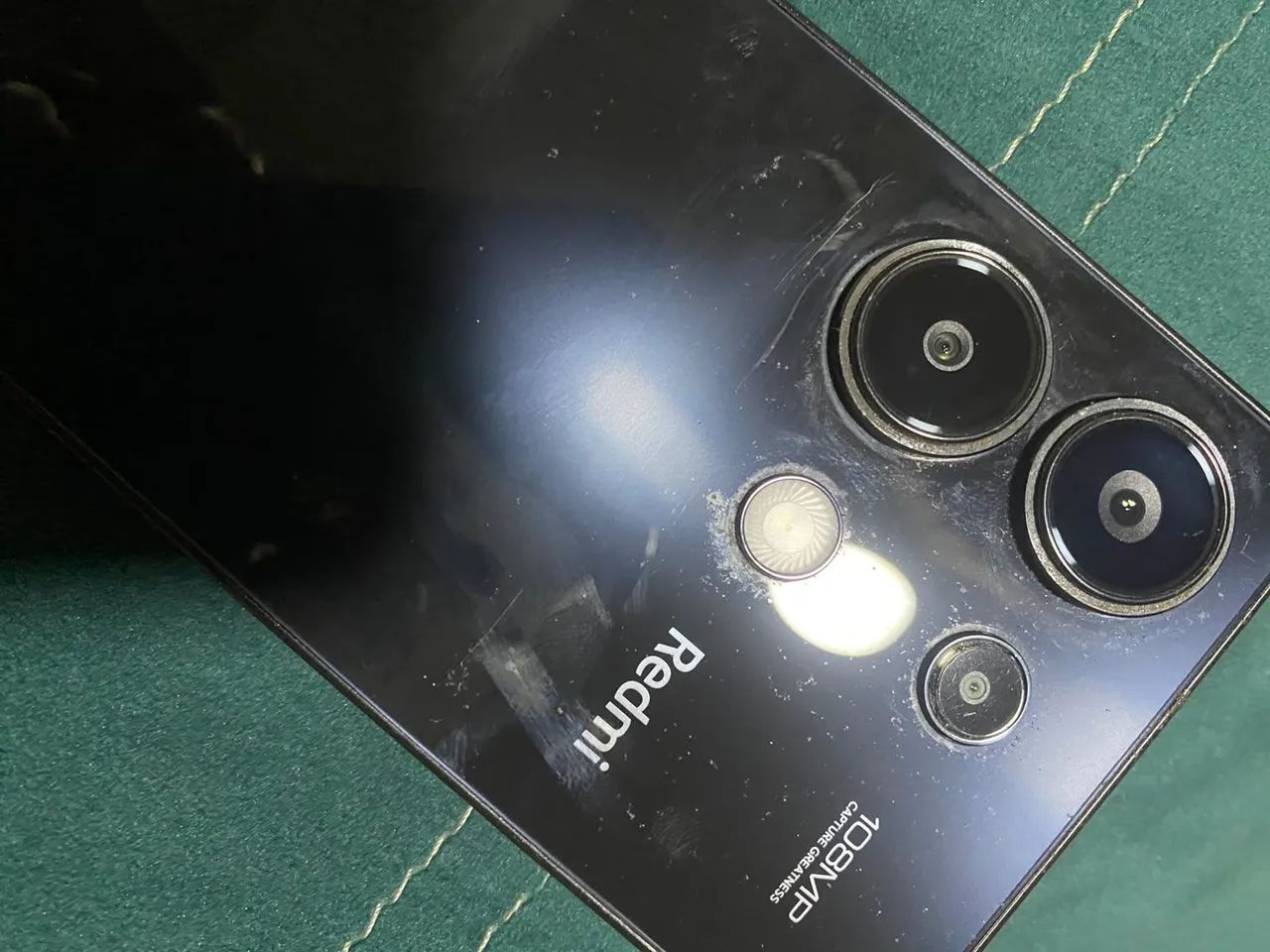 Redmi 13 usado - Foto 3