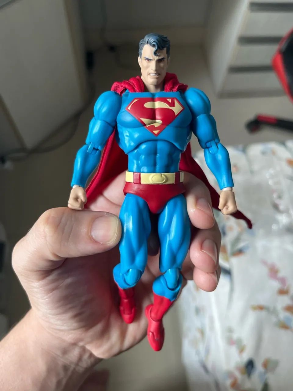 Superman Hush Mafex original - Foto 4
