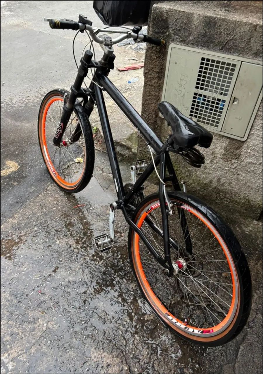 Bicicleta  - Foto 2