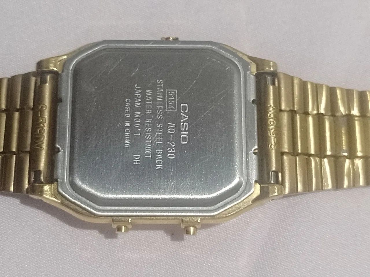 Relógio Casio dourado - Foto 4