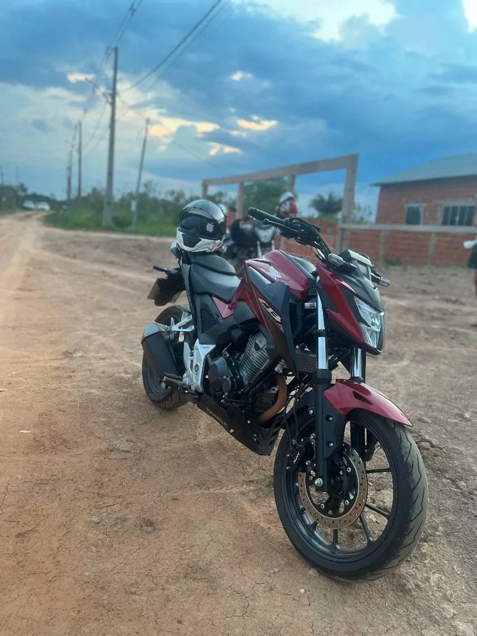 CB 300f - Foto 2