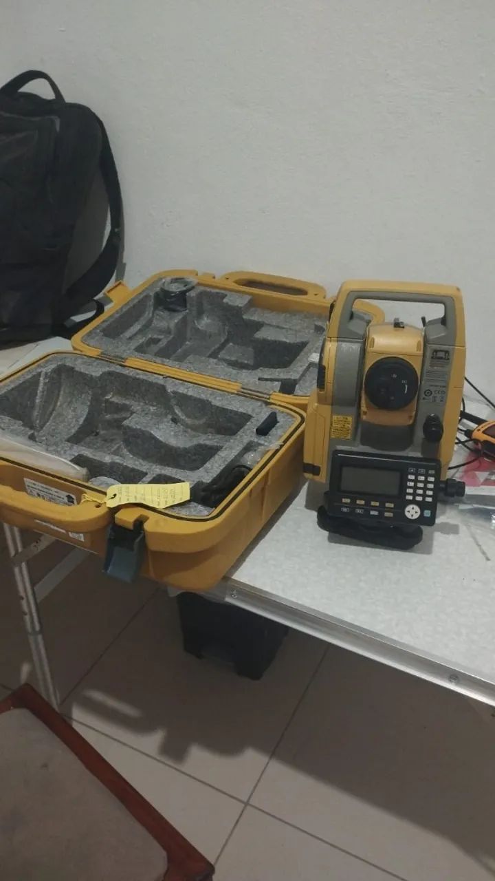 Estação Total Topcon ES 105