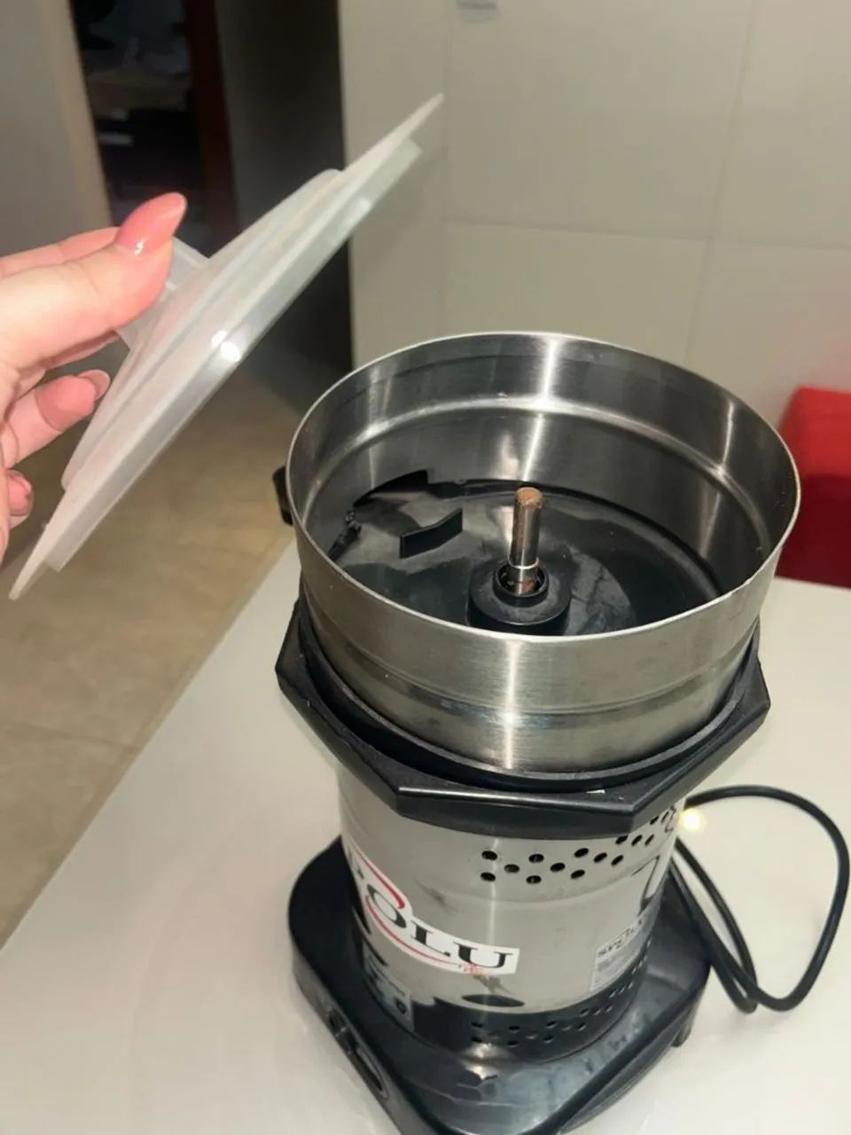 Espremedor de suco profissional - Foto 4
