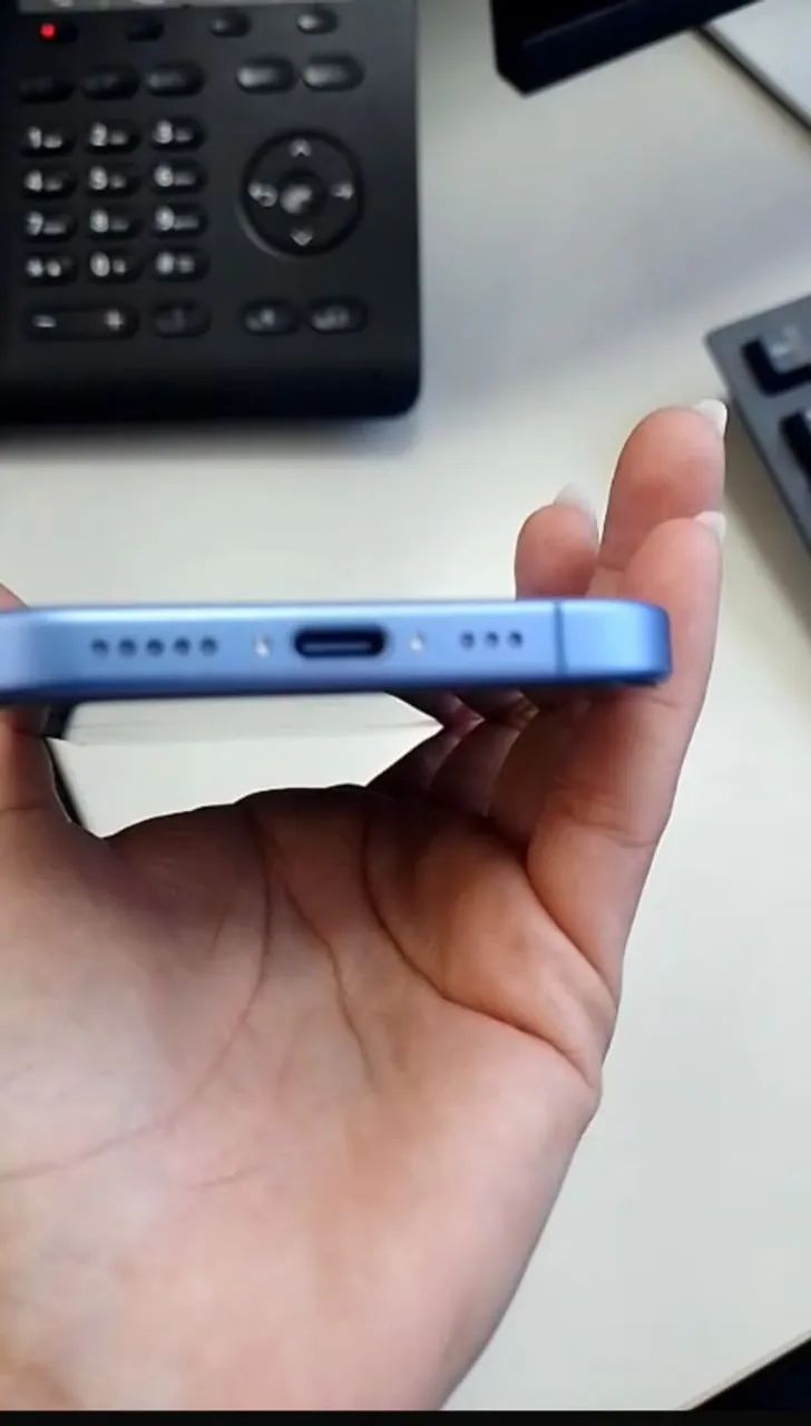 iPhone 16  - Foto 5