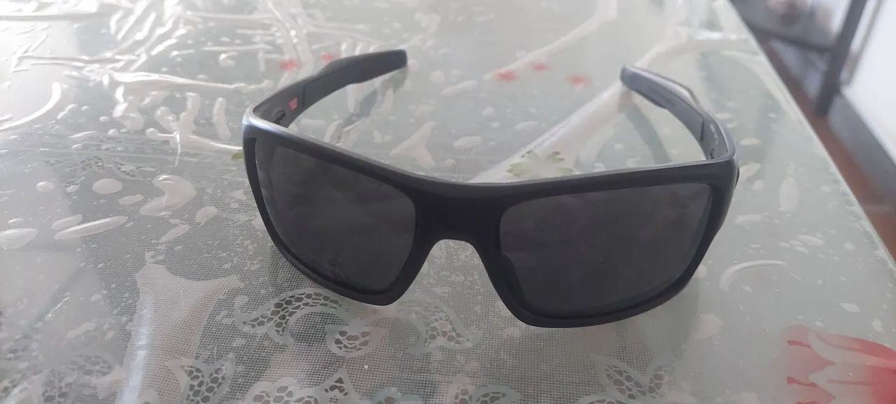 Óculos de sol oakley turbine .