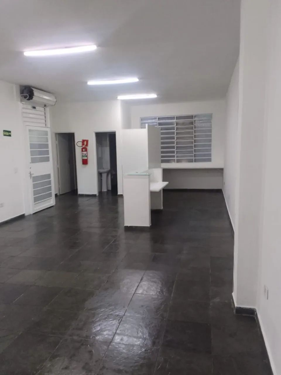 ALUGA-SE SALÃO COMERCIAL- SOBRELOJA - 90 M2- PQ. ASSUNÇÃO- TABOÃO DA SERRA-SP - Foto 2