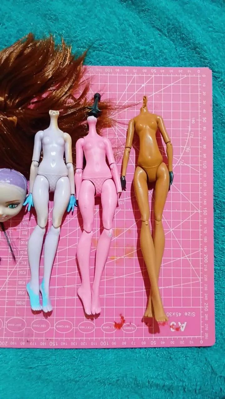 Monster high e ever after high sucatas  - Foto 2