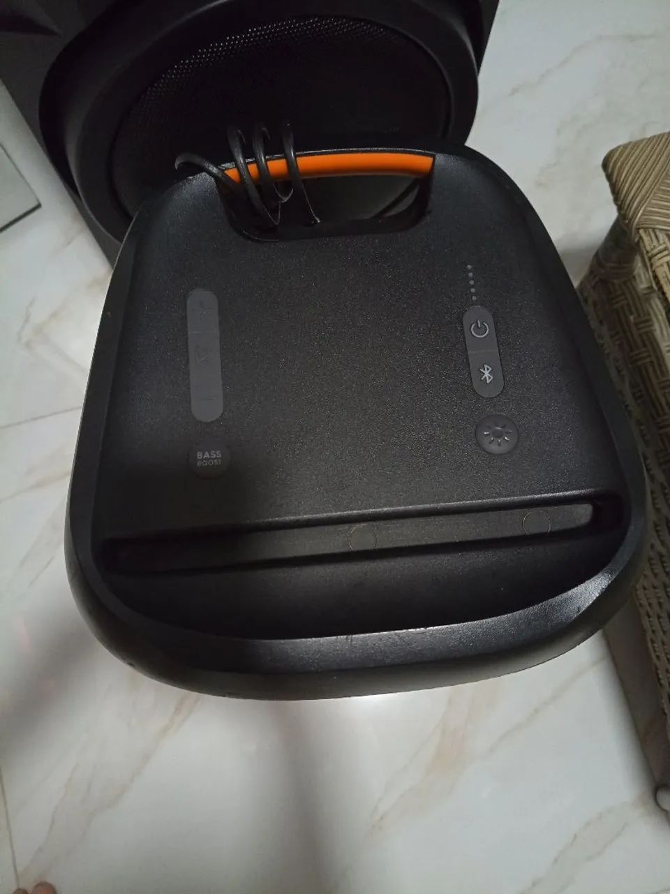 Vendo caixa de som partybox 100 JBL  - Foto 5
