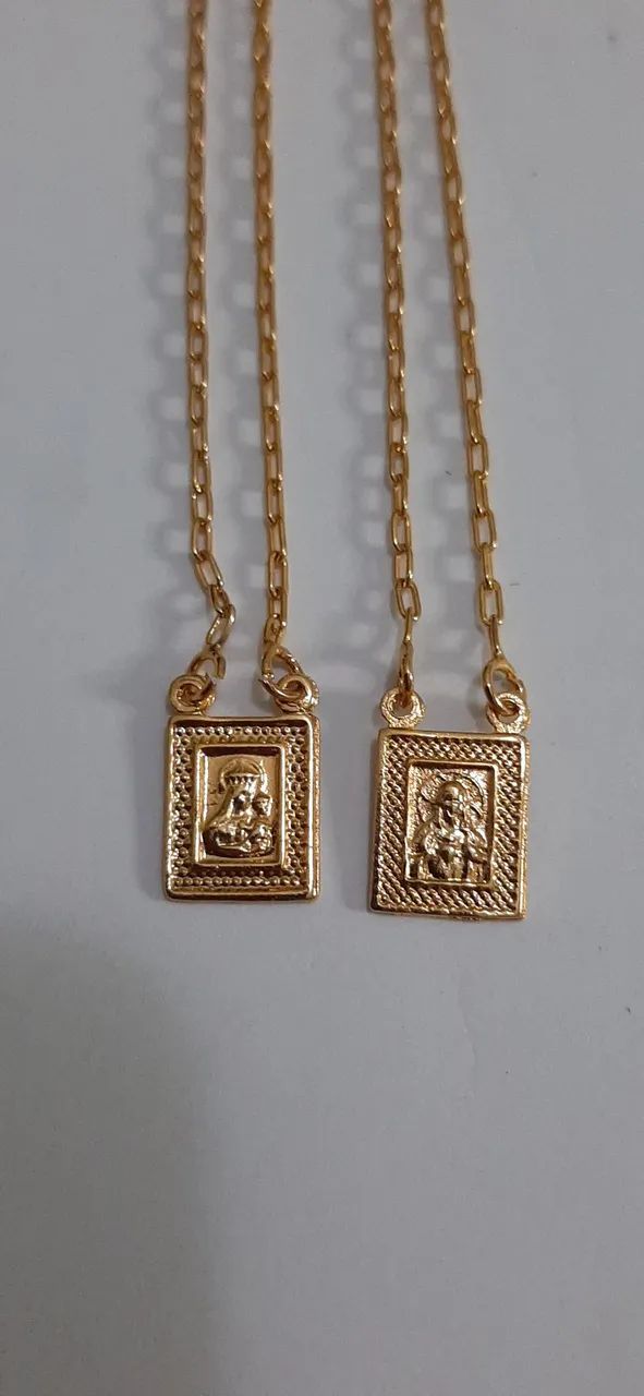 Escapulario catolico  banhado a ouro 18k ca - Foto 4