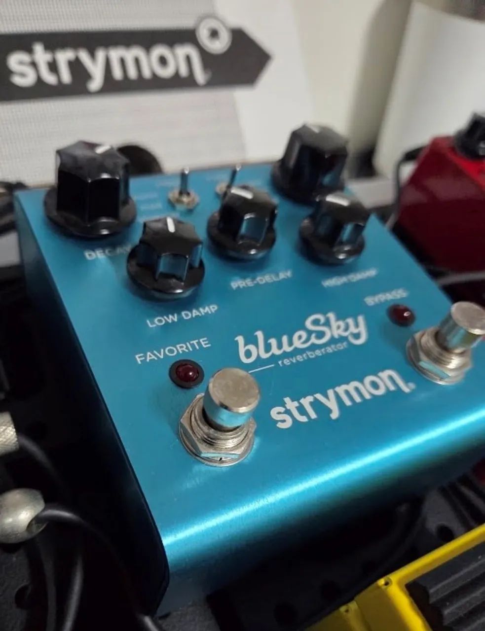 Pedal Strymon Bluesky Reverb - Instrumentos musicais - Parque São