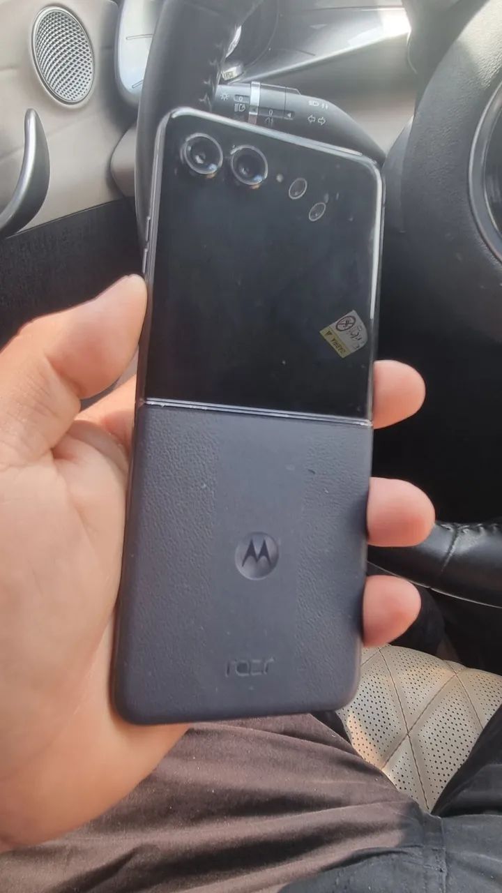 Moto Razr 50 Ultra  - Foto 5