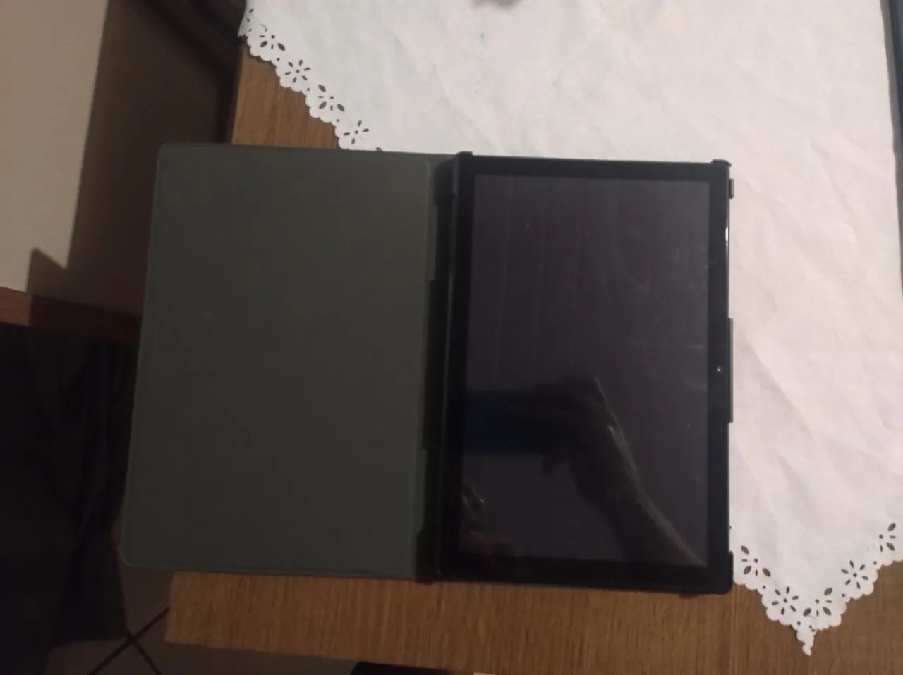 Tablet Easytech tela 10.1 polegadas + teclado - Foto 3