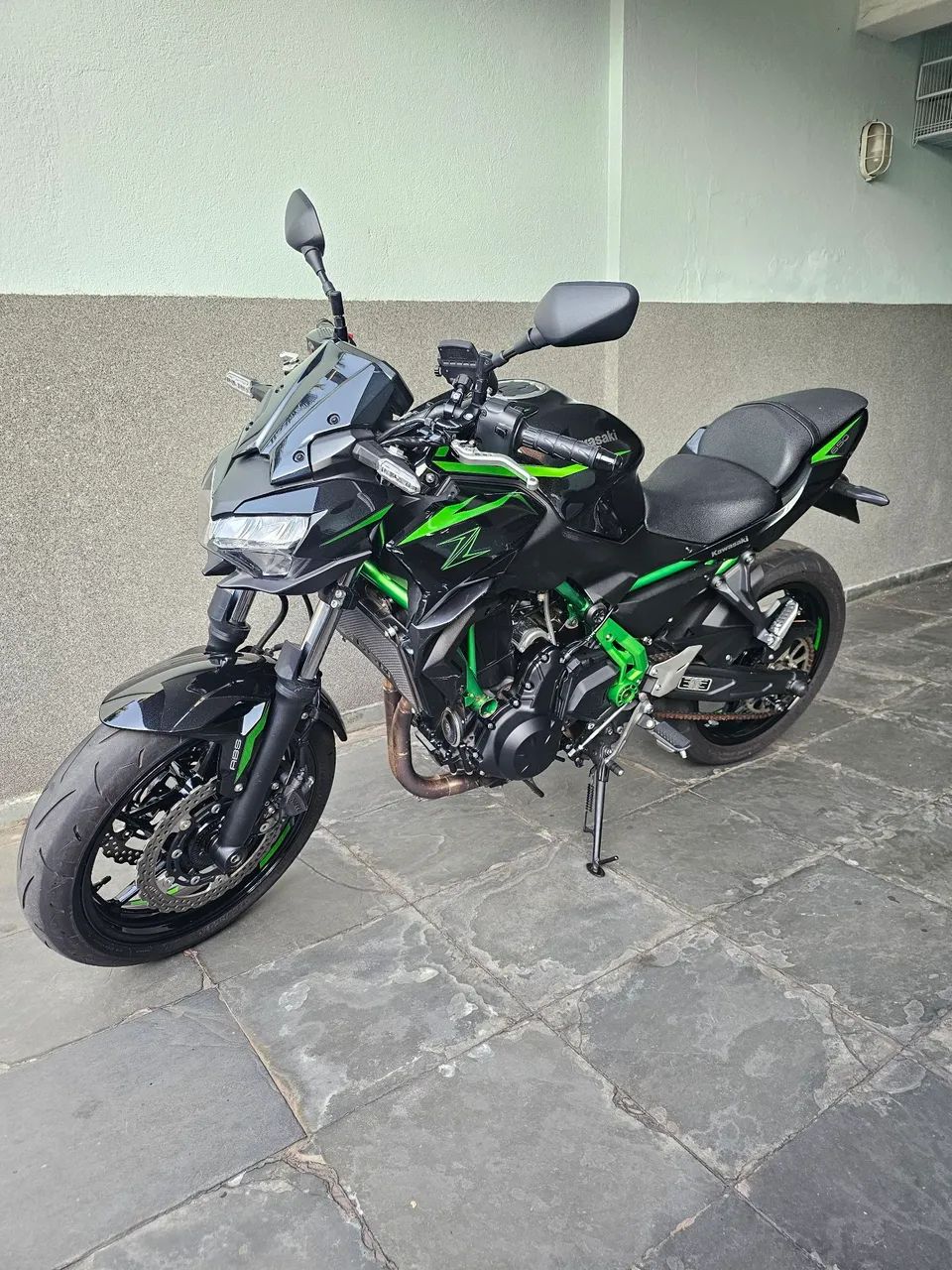 Z 650 2025 - 1539878386 | OLX