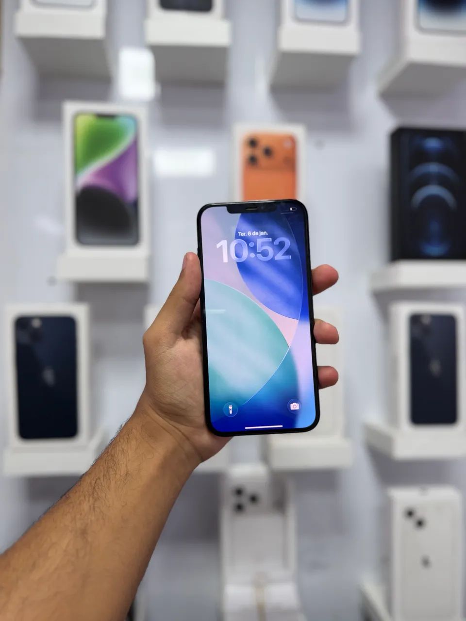 IPHONE 12 PRO MAX 128 GIGAS AZUL COM CAIXA  - Foto 2