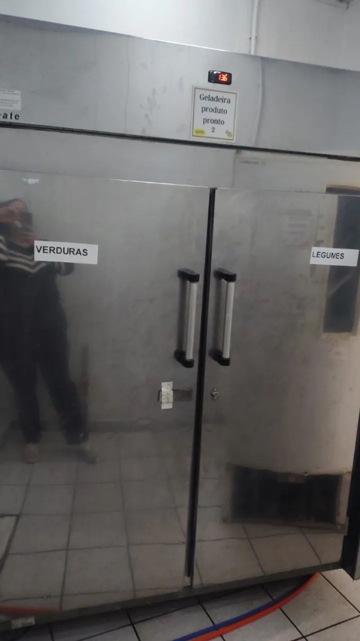 GELADEIRA 2 PORTAS INOX REFRIMATE