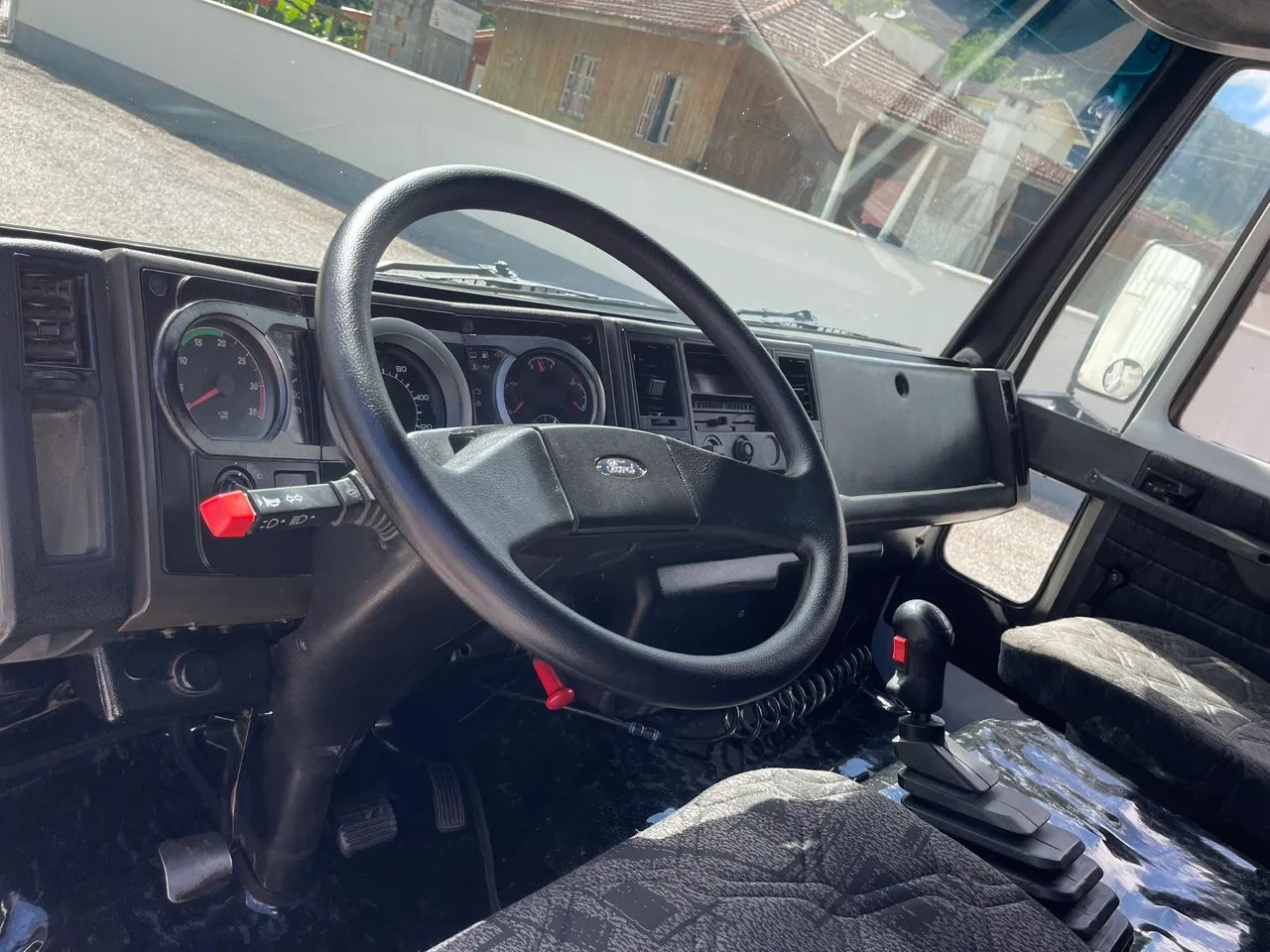 Ford cargo 1722 semi leito chassi 8 metros  - Foto 10
