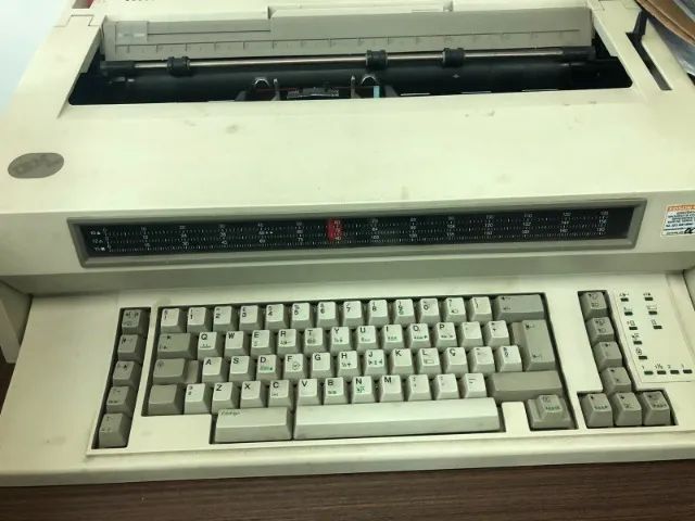 Máquina de datilografar - Foto 2