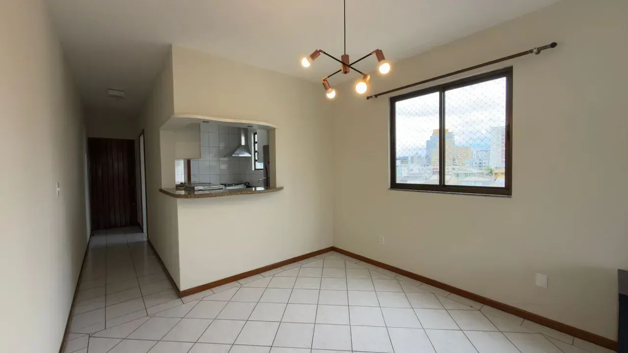 Apartamento Semi mobiliado no Estreito com 3 quartos sendo 1 suíte - Foto 2