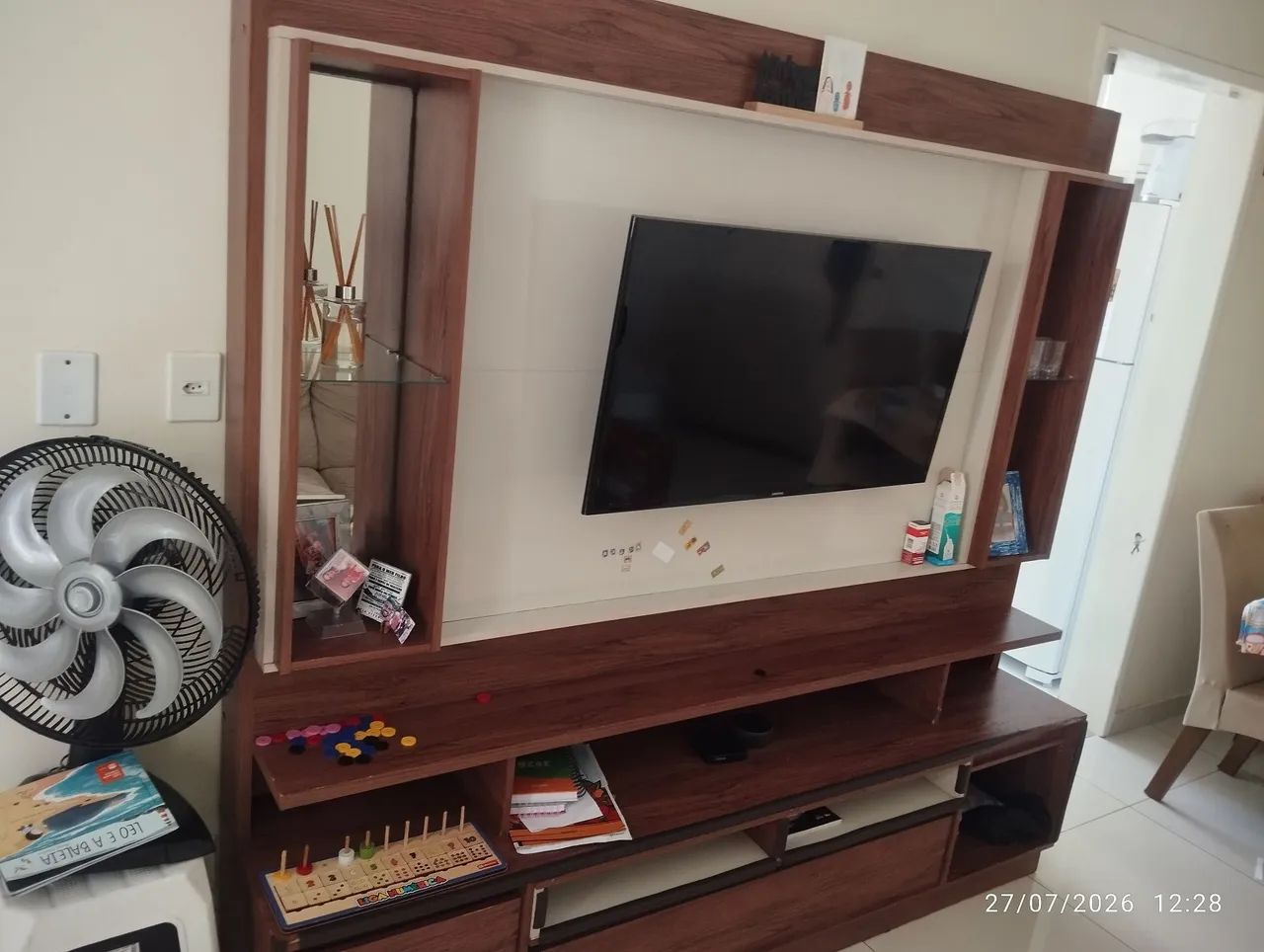 Rack painel e sofá  - Foto 2