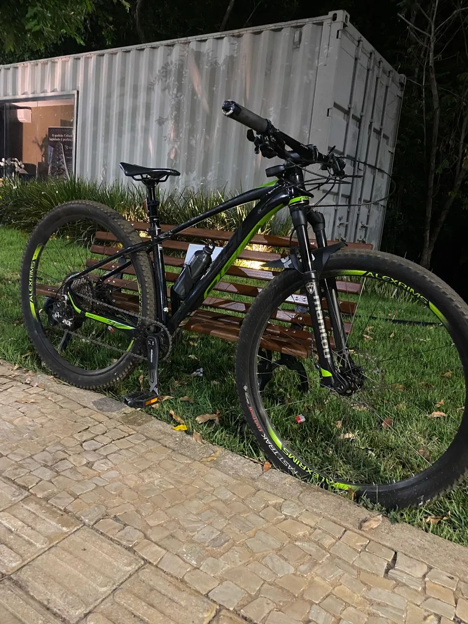 Bicicleta OGI  - Foto 3