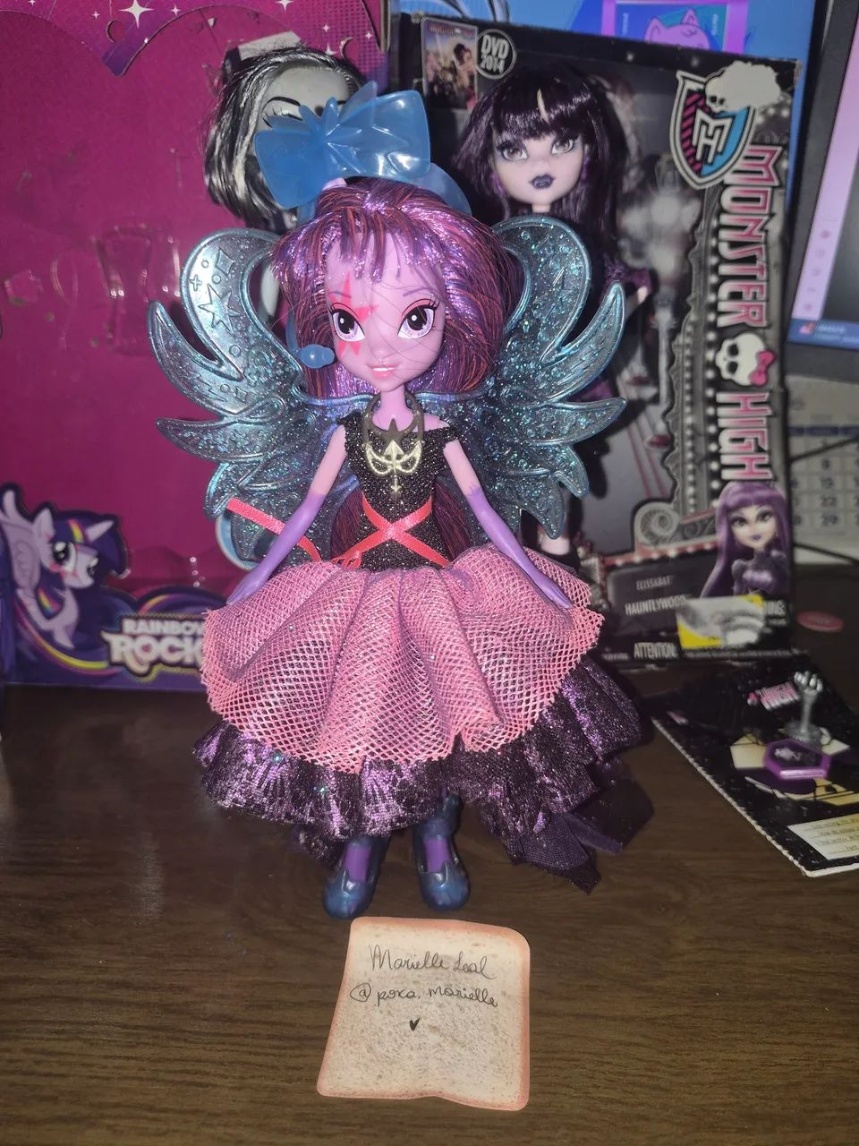 Boneca  My Little Pony: Twilight Sparkle - Rainbow Rocks - Foto 2
