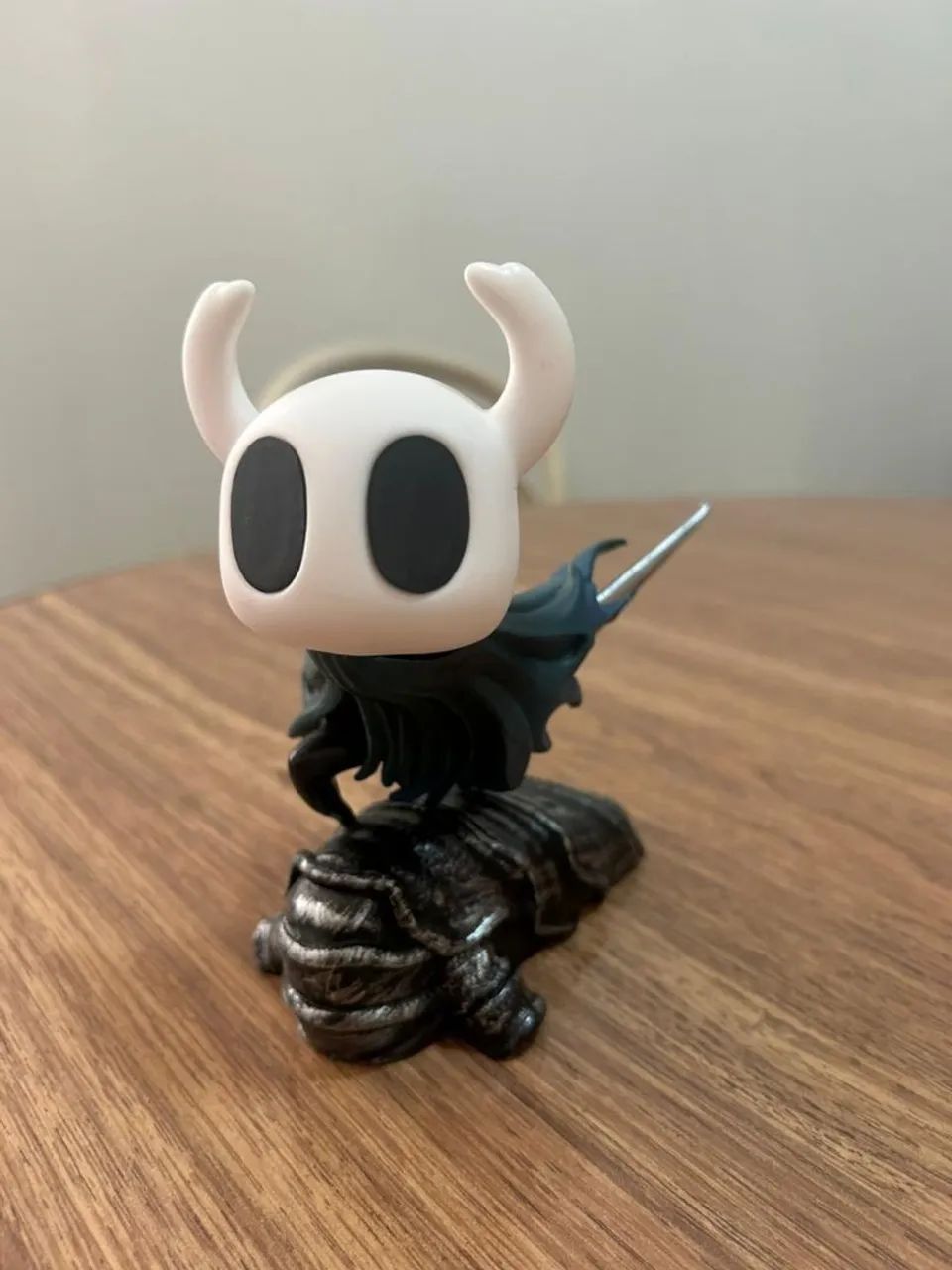 Action figure Hollow night 