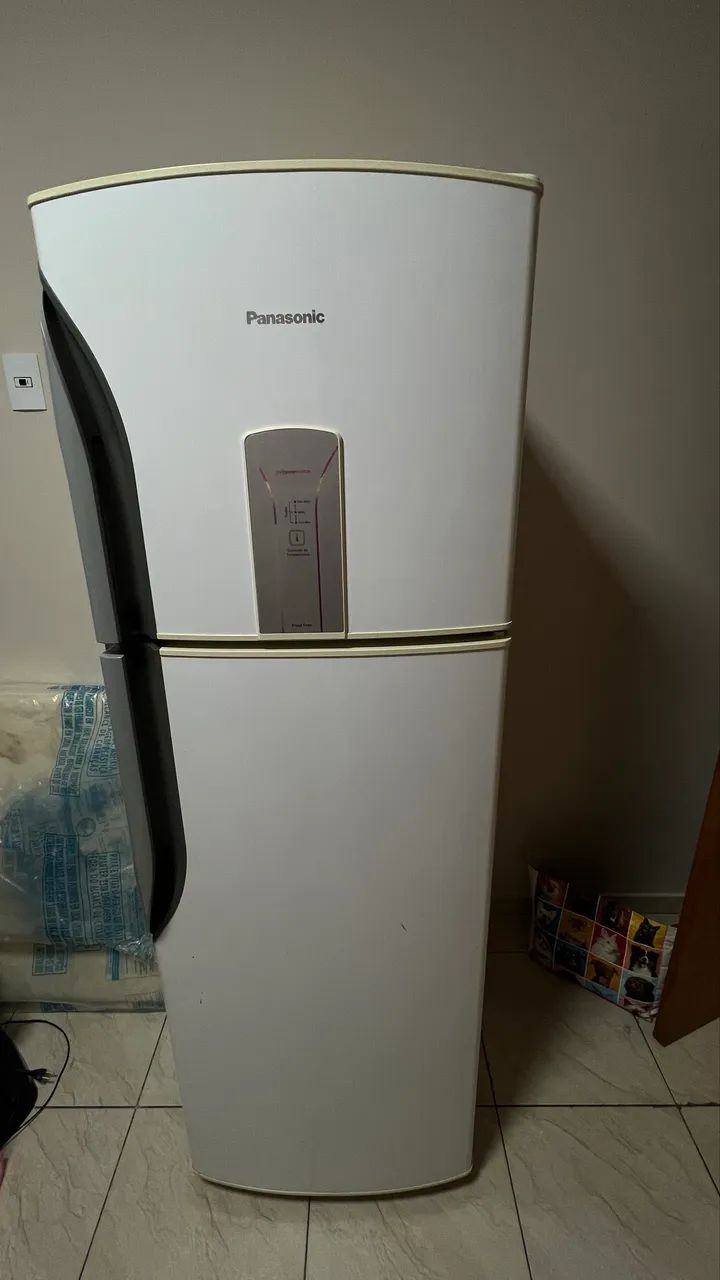 Geladeira Panasonic