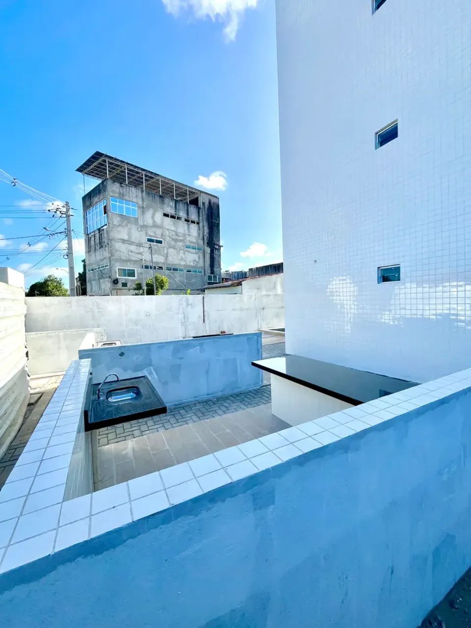 DISPONIVEIS NO VALENTINA COM VARANDA PROXIMOD E TUDO - Foto 5