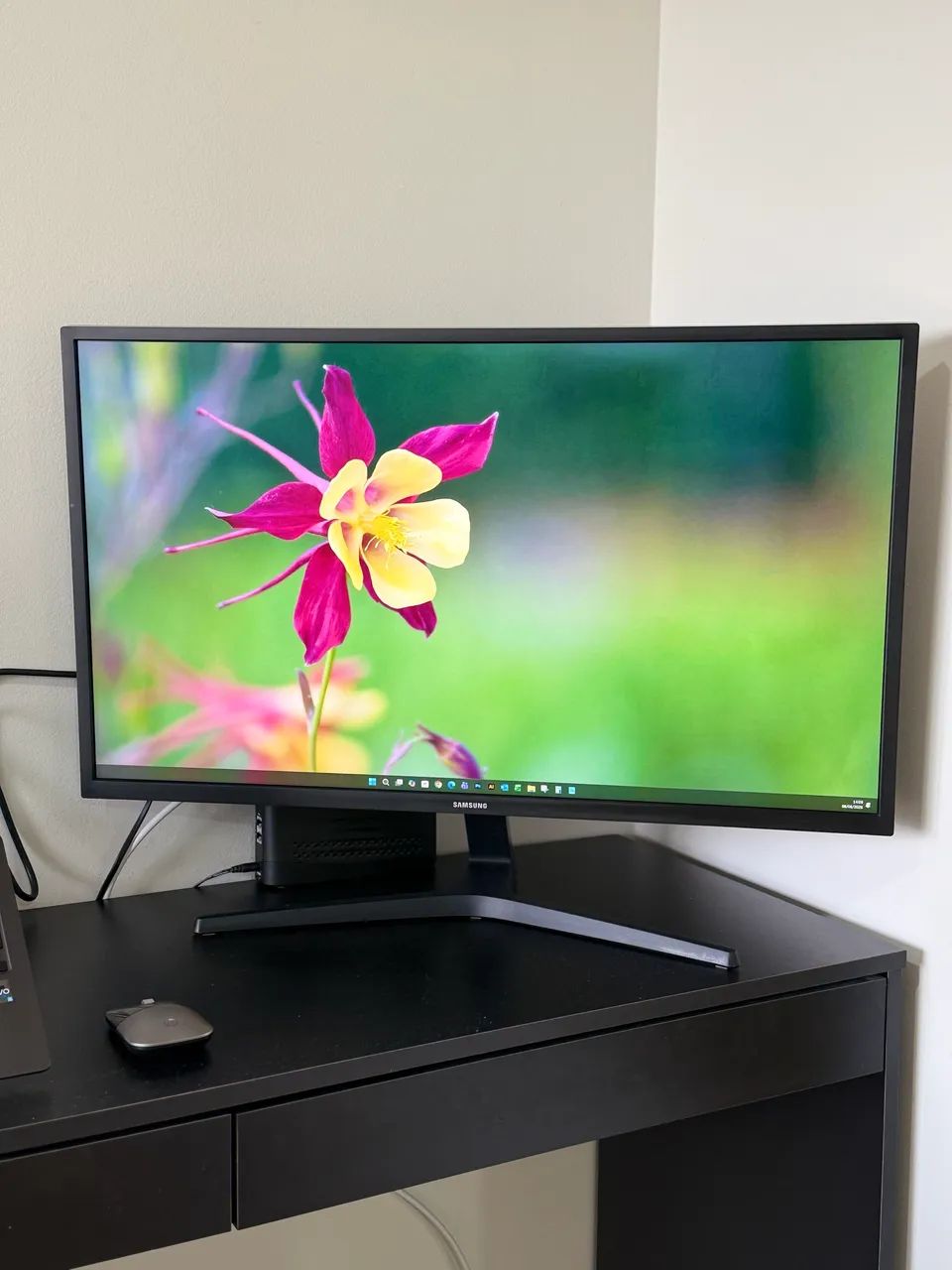 Monitor Samsung 32" 4k - Foto 2