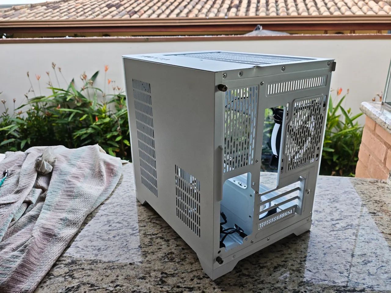 Gabinete Aigo ARC1 MINI BRANCO - Foto 4