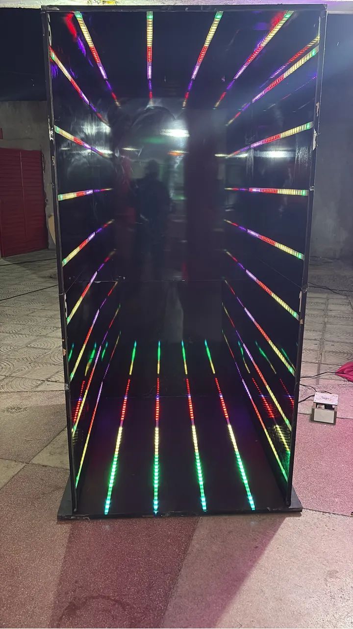 Túnel de led infinito 