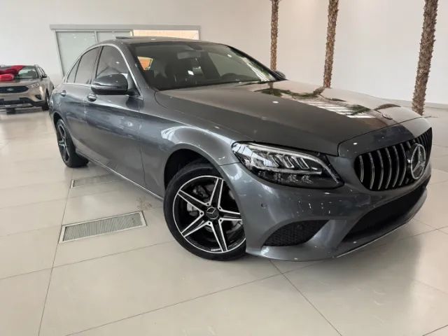Mercedes-Benz C-200 2019
