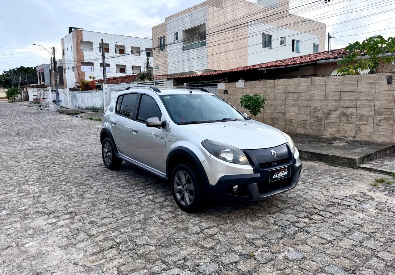Renault Sandero Stepway Hi-f. R. Curl 1.6 16V 5P 2013