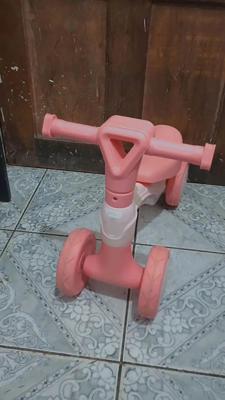 Bicicleta de equilíbrio 
