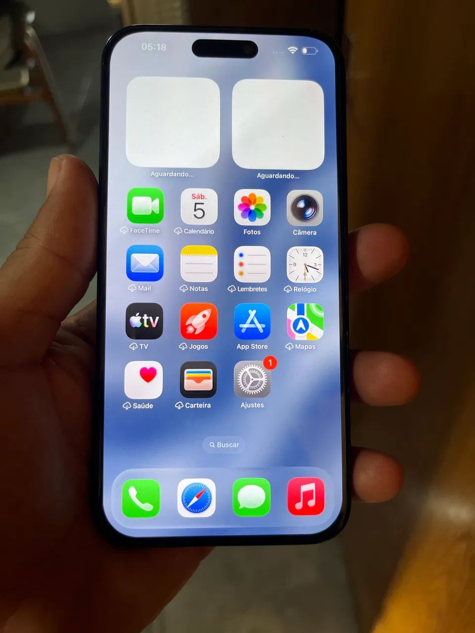 iPhone 15 PRO Max 256 GB R$3.550 pra vender logo - Foto 3